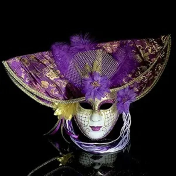 Maske med bred hattform